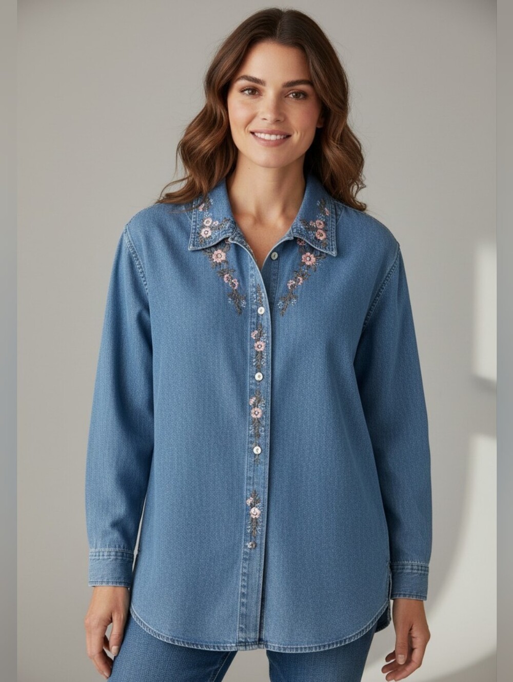 Andrew's Jeans Vintage Cotton  Embroidered Denim Shirt - Blue. Size 14/16.